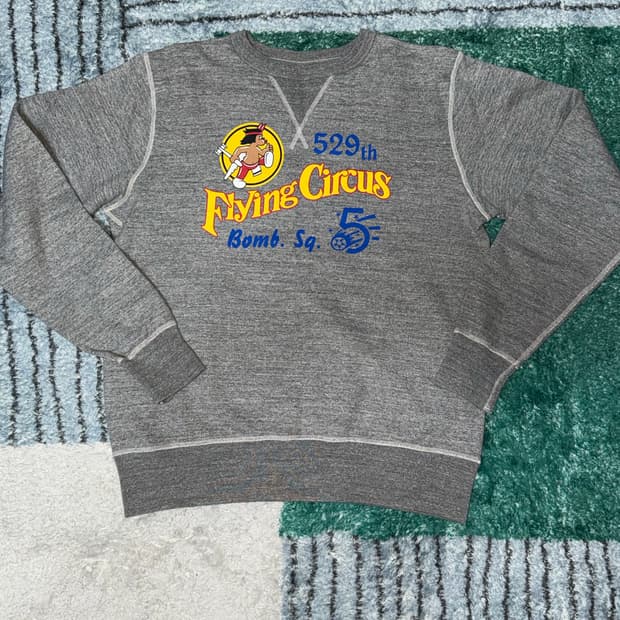 버즈릭슨 스웻셔츠