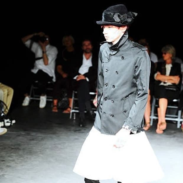 꼼데가르송 옴므 플러스 09SS 더블 브레스티드 코트