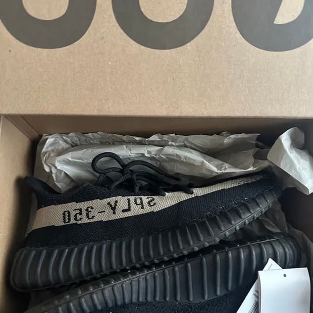 아디다스 이지부스트 350 V2