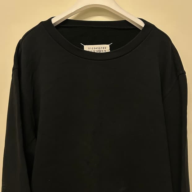 마르지엘라 엘보 맨투맨 48사이즈 