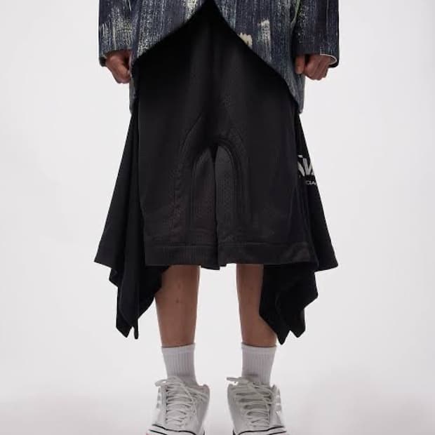 NAMESAKE Open Gym Arch Basketball shorts
