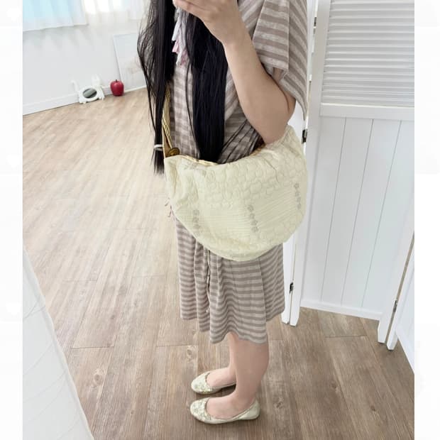 츠모리치사토 네코 퀄팅 크로스백