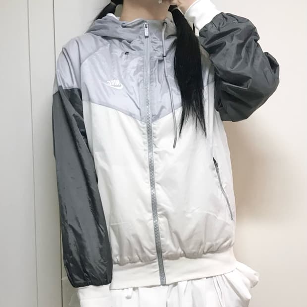 나이키 윈드러너 바람막이 M