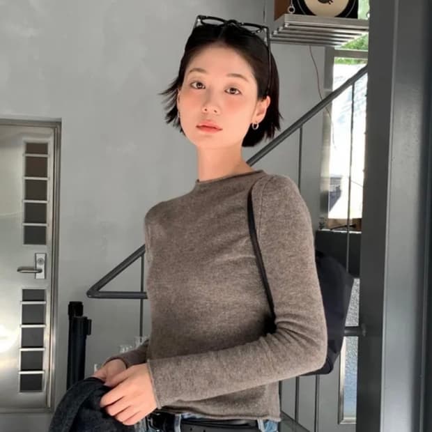 주느세콰 시어 캐시미어 크루넥 니트 모카 s