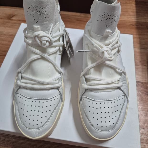 알렉산더왕 AW 스케이트 하이탑 스니커즈 화이트