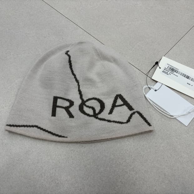 ROA 로고 비니 (아이보리)