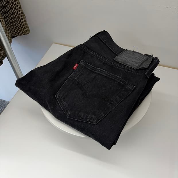 리바이스 501 스트레이트 블랙 진 (32)