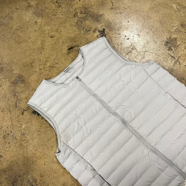 [정품/100] 디스커버리 경량 패딩 조끼 그레이 b14