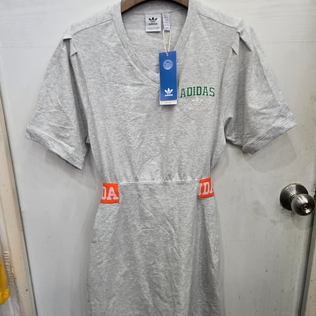 S,90,택있는 새상품)) adidas 아디다스 트임 원피스!