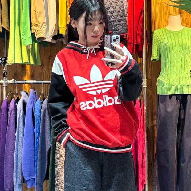 M 아디다스 빅로고 배색 레드 후드티