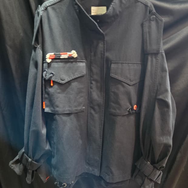 쥬시쥬디 야상자켓