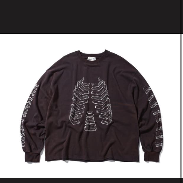 앵글런 롱슬리브