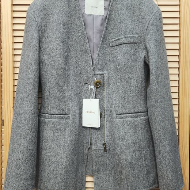 (새상품)제이청 그레이 모직 노카라 자켓