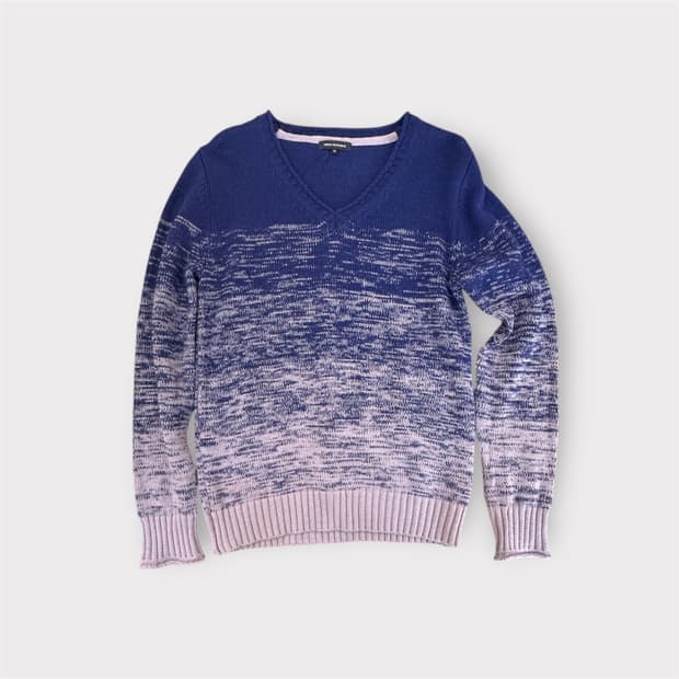 네이비 그라데이션 니트