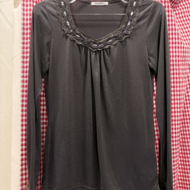 axes femme 엑시즈팜 TOP 