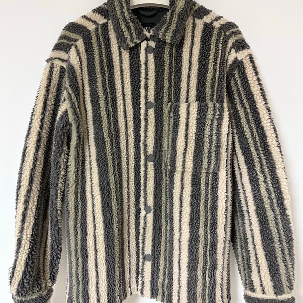 자라 스트라이프 쉐르파 자켓 (L-XL)