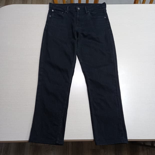 30 리바이스511 스판 슬림일자진 블랙 30-165