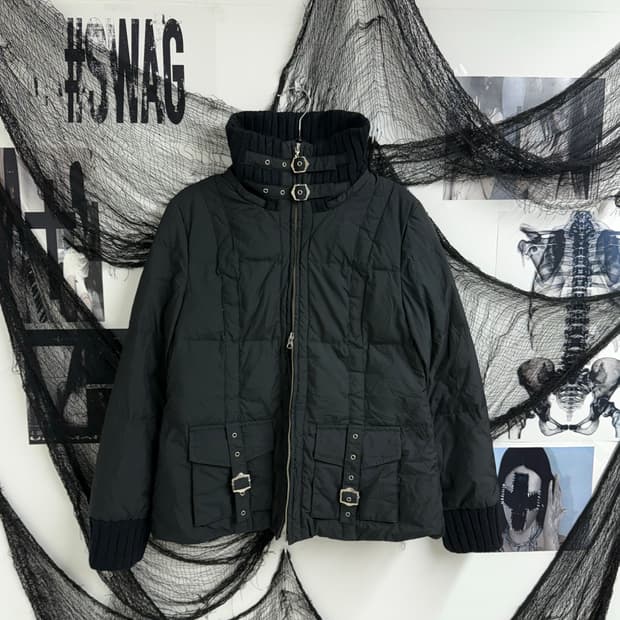 00s buckle detailed two way jumper