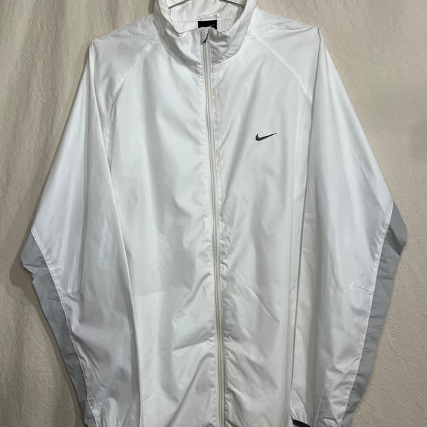  jp 나이키 바람막이