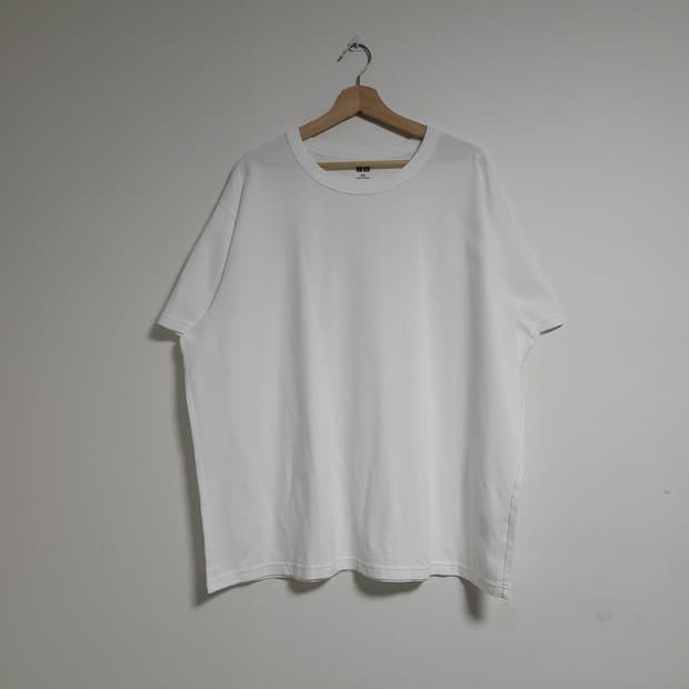 (3XL) UNIQLO U 유니클로 유메르 흰색 반팔티셔츠