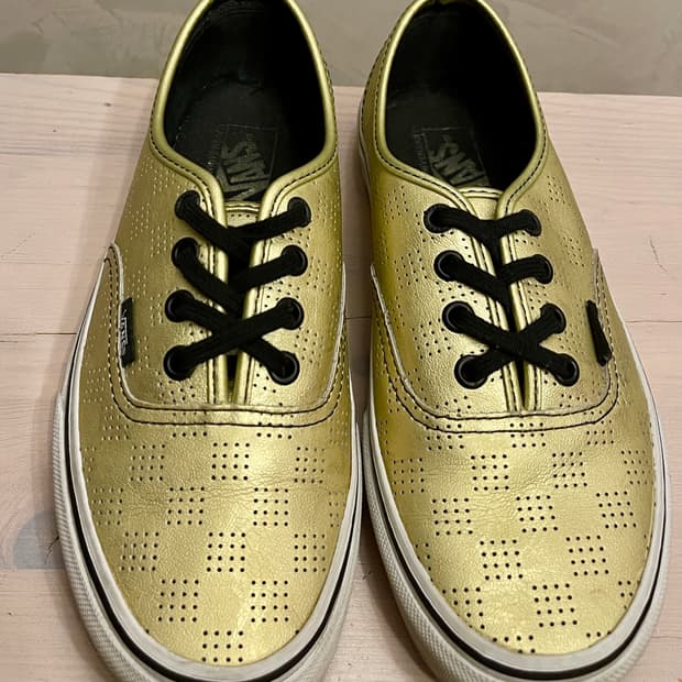 반스VANS 50주년 기념 골드 에라 (ERA)240 