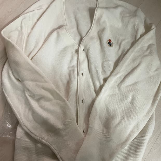 헤리티지플로스 화이트 가디건 L 정말 싸게 팝니다.(풀셋)