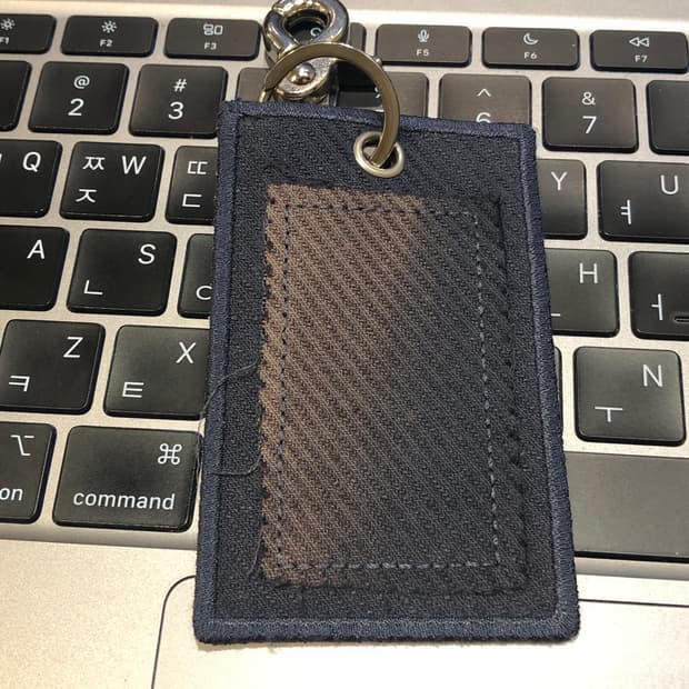 지용킴 팝업 키링