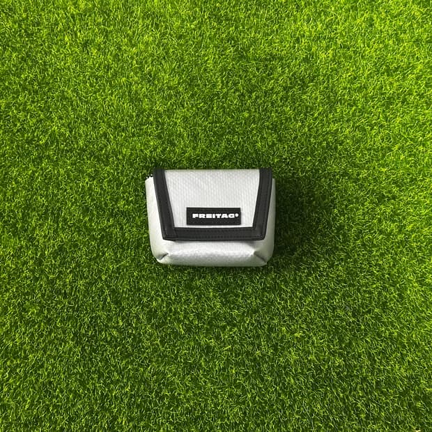 [새상품] 프라이탁 희귀 실버 미니 메신저백 키링 판매 #freitag