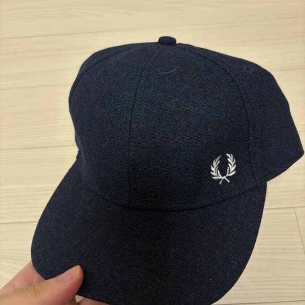 프레드페리 6패널 울 캡 네이비 새상품