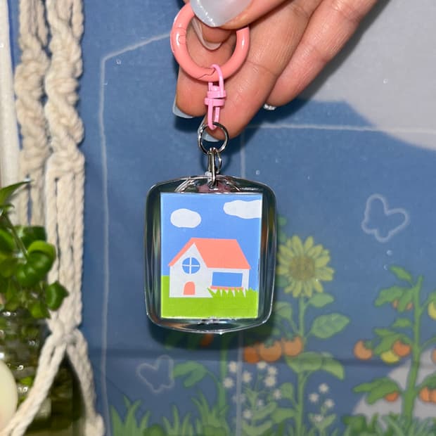 MONTHLY HAUS keyring #09