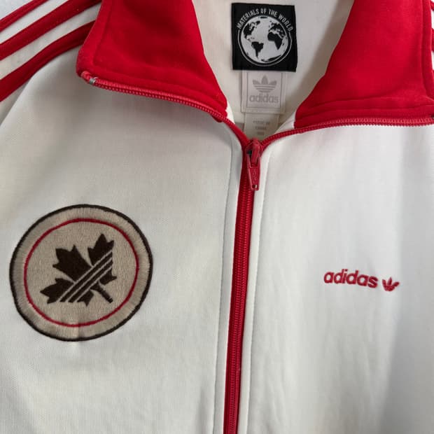 캐나다 캐나다져지 캐나다트랙탑 희귀져지 아디다스져지 아디다스트랙탑