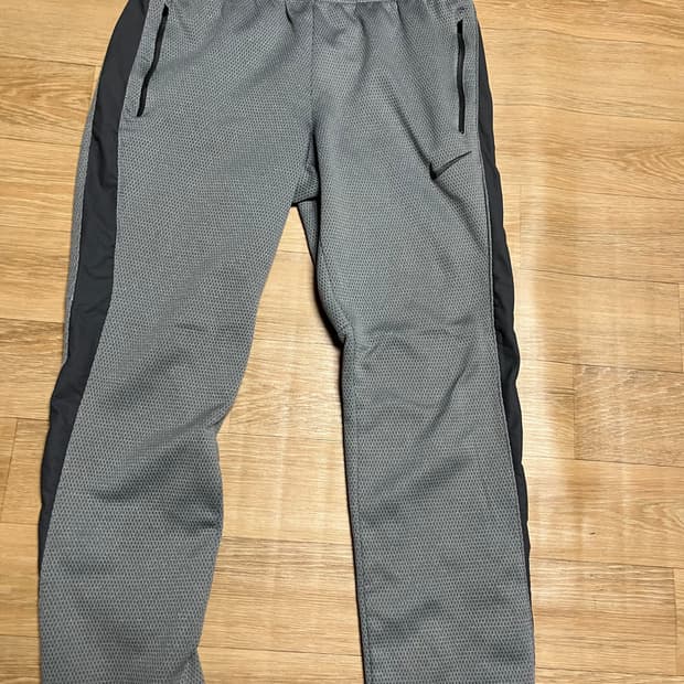 나이키 써마 핏 회색  트레이닝 바지