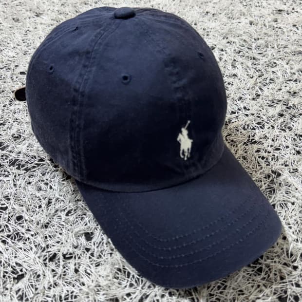 폴로 랄프로렌 화이트 포니 네이비 볼캡