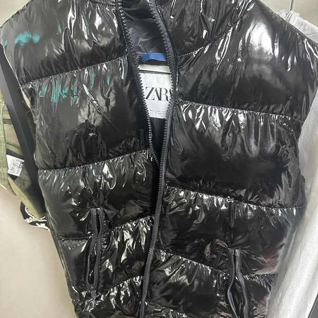 자라 패딩 조끼