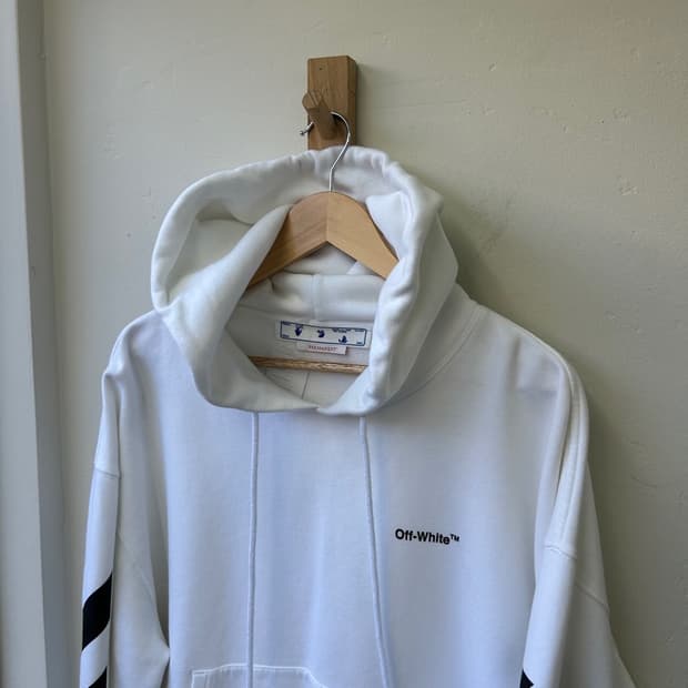 15927 - 오프화이트 다이애그널 헬베티카 후드티