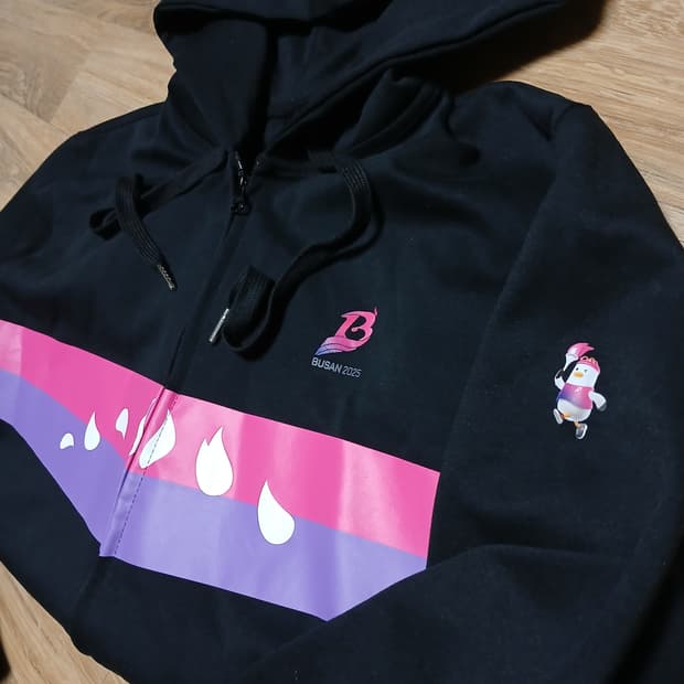 2025 부산이즈굿 동백꽃 후드집업 후디 굿즈 유니폼