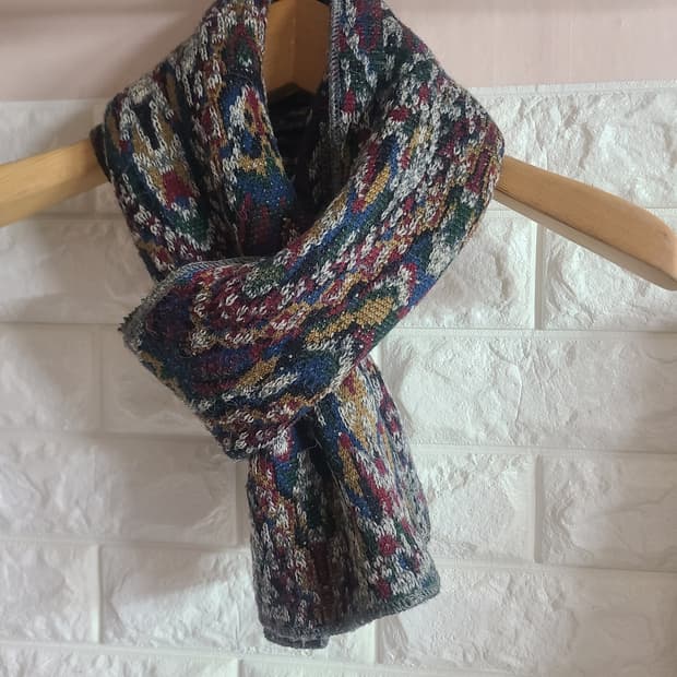 미쏘니 스포츠 패턴 니트 머플러