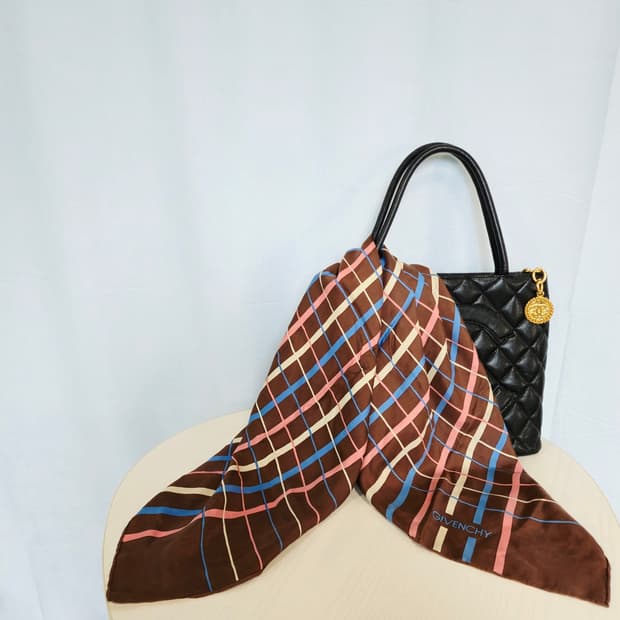 지방시 실크 스카프 (78cm) [JBF10445-418-01]