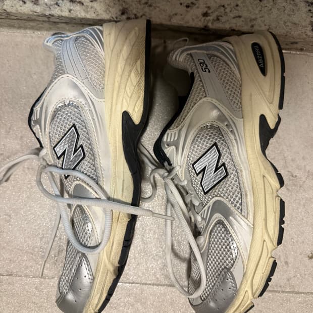 뉴발란스 운동화