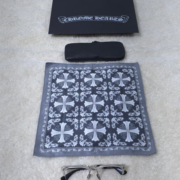 [OS] 크롬하츠 에바질리스트 안경 매트 크리스탈 실버 매트블랙