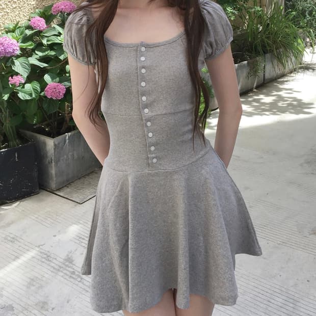 위스페어리 원피스 드레스 Button Flare Dress