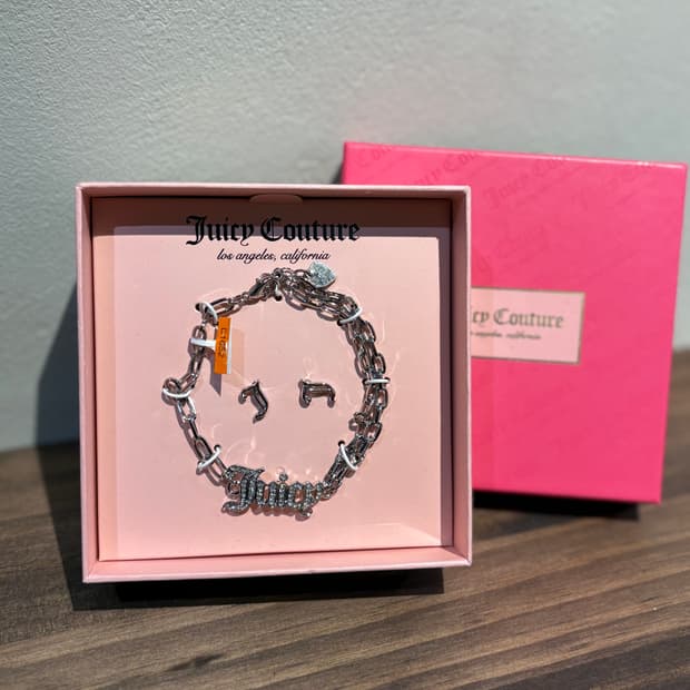 쥬시꾸뛰르 y2k 팔찌 귀걸이 세트