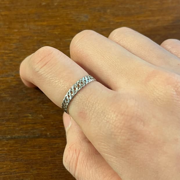 새상품 여성 신주 꽈베기 반지 