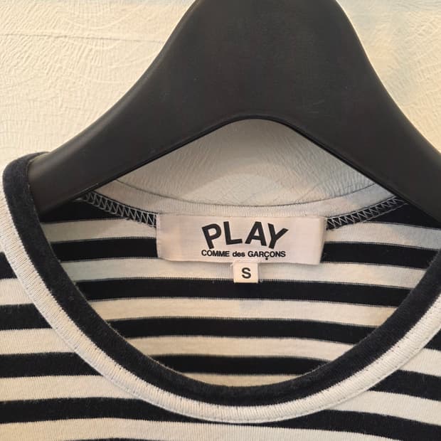 꼼데가르송 플레이 스트라이프 티셔츠 S