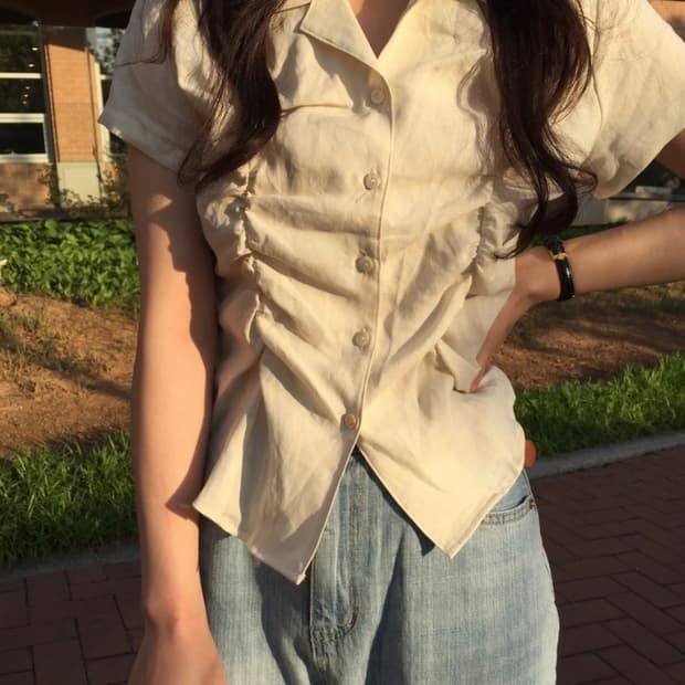 셔링 블라우스 연베이지
