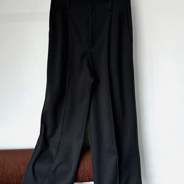 Heavy tweed fabric center crease pants