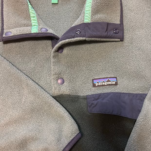 파타고니아 신칠라 다크 그린