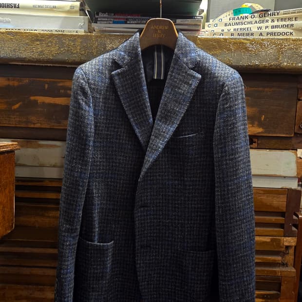 산타니엘로 트위드자켓