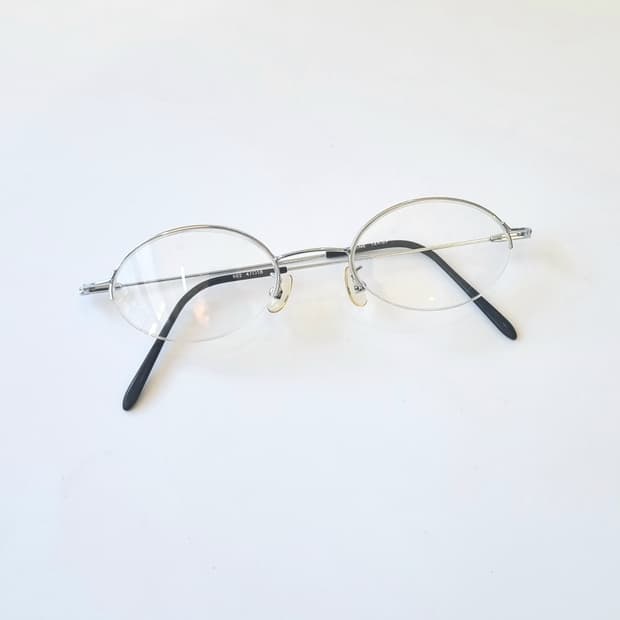 데드스탁 슬림한 빈티지 실버 반무테 안경테  494