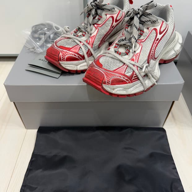 발렌시아가3xl레드 41. 비브람굽보강9만원